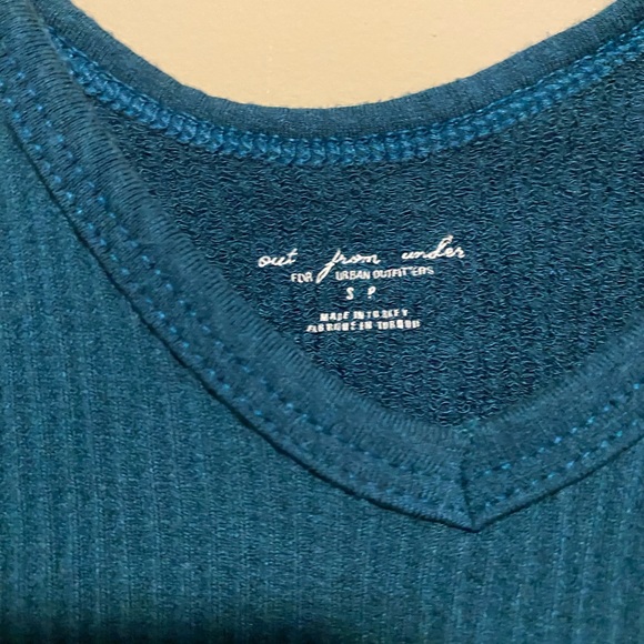 Ribbed workout top - Picture 3 of 3